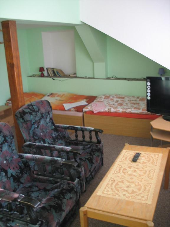 Penzion - Restaurace Na Vysince Turnov Quarto foto